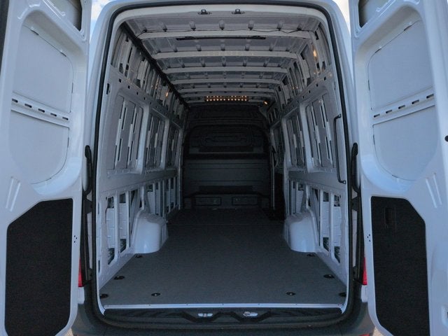 2026 Mercedes-Benz Sprinter Cargo Van 2500 High Roof I4 Diesel HO 170 Extended RWD
