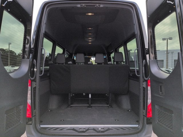 2026 Mercedes-Benz Sprinter Passenger Van 2500 High Roof I4 Diesel HO 170 RWD