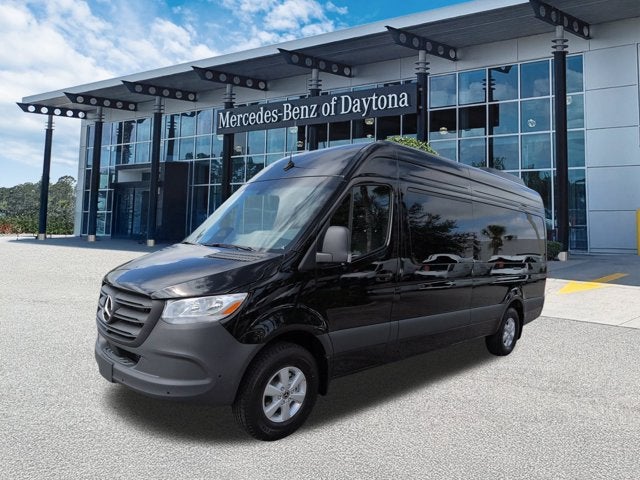 2026 Mercedes-Benz Sprinter Passenger Van 2500 High Roof I4 Diesel HO 170 RWD