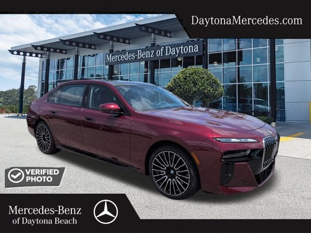 2024 BMW 7 Series 760i xDrive