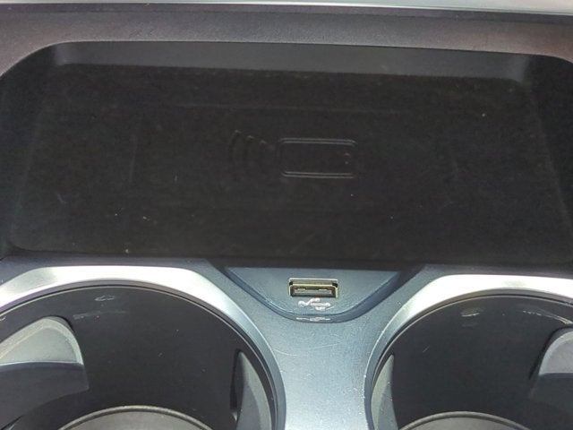 2022 BMW 8 Series 840i