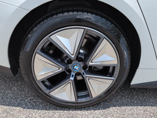 2023 BMW i4 eDrive35