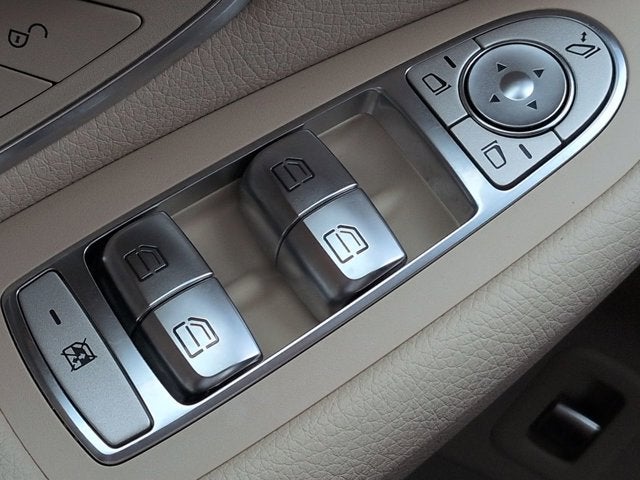 2019 Mercedes-Benz GLC GLC 300