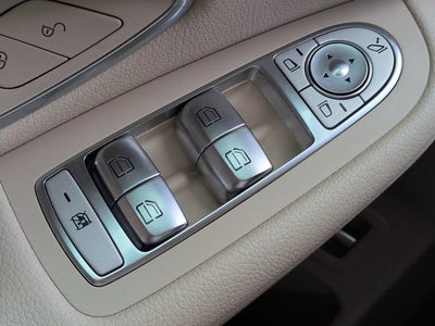 2019 Mercedes-Benz GLC GLC 300