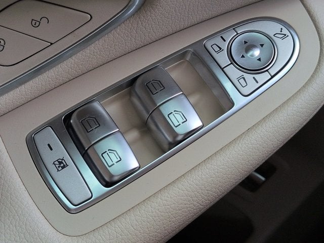 2019 Mercedes-Benz GLC GLC 300