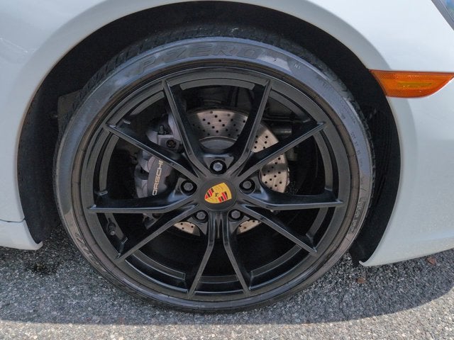 2017 Porsche 911 Carrera