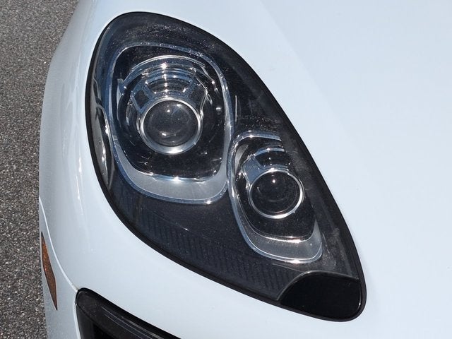 2018 Porsche Macan Base