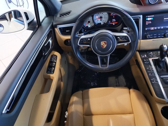 2018 Porsche Macan Base