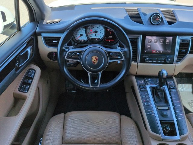 2018 Porsche Macan Base