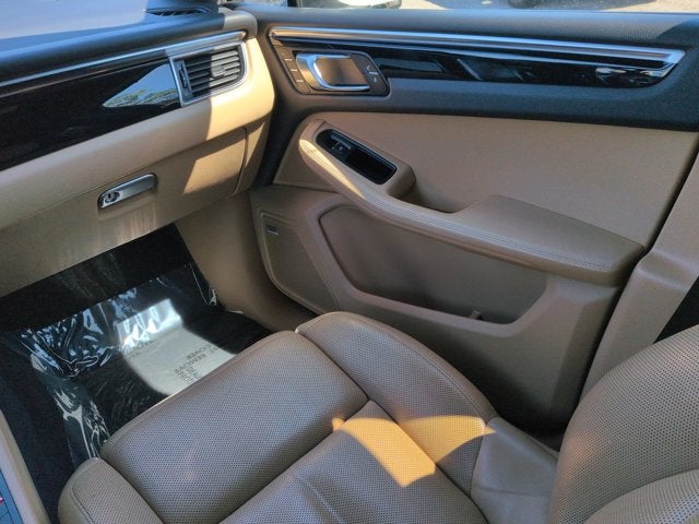 2018 Porsche Macan Base