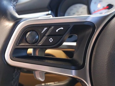2018 Porsche Macan Base