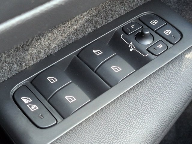 2023 Volvo XC40 Recharge Pure Electric Ultimate