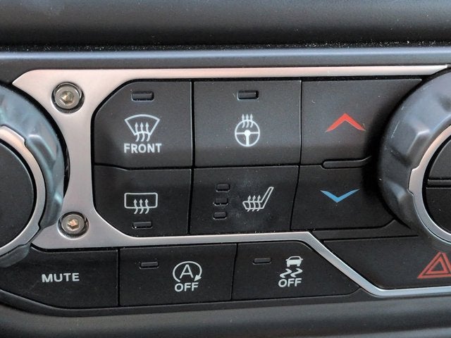 2023 Jeep Wrangler Jeep Beach