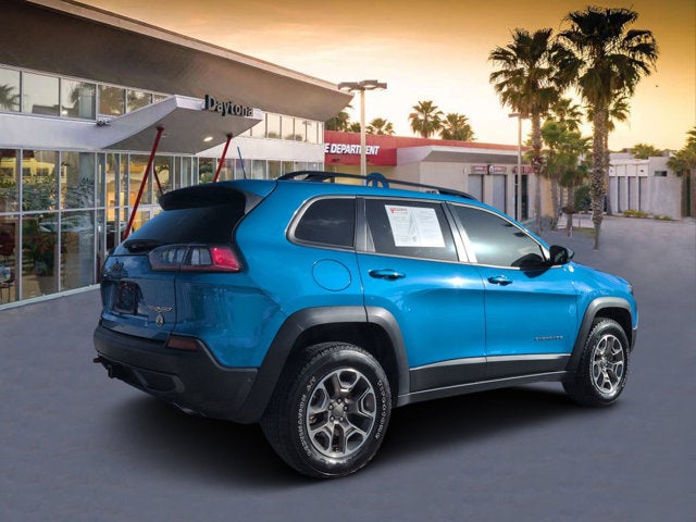 2022 Jeep Cherokee Trailhawk