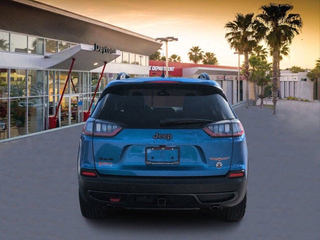 2022 Jeep Cherokee Trailhawk