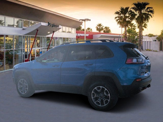 2022 Jeep Cherokee Trailhawk