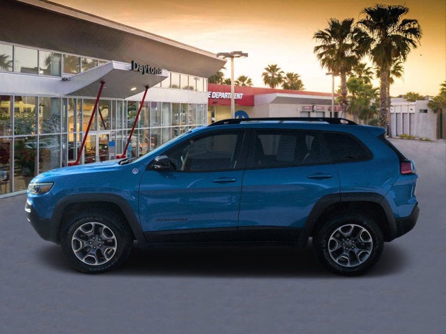 2022 Jeep Cherokee Trailhawk