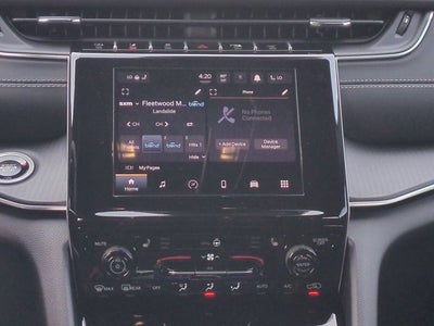 2025 Jeep Grand Cherokee Base