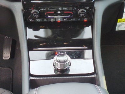 2025 Jeep Grand Cherokee Base