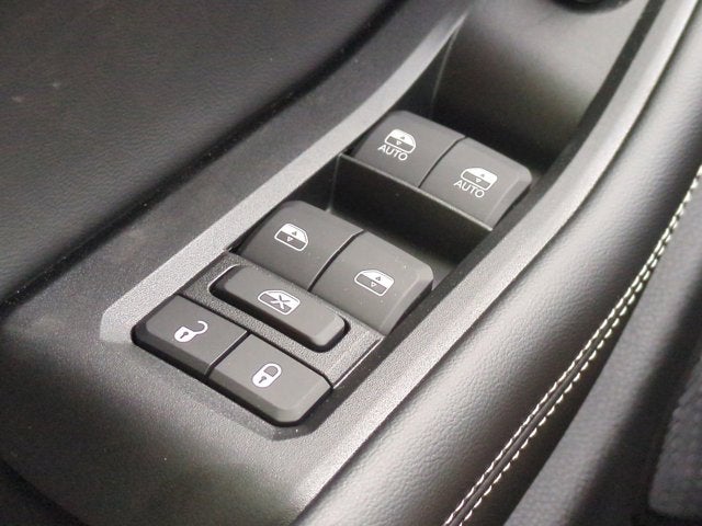 2025 Jeep Grand Cherokee Base