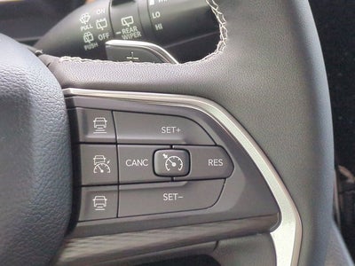 2025 Jeep Grand Cherokee Base