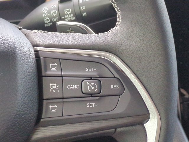 2025 Jeep Grand Cherokee Base