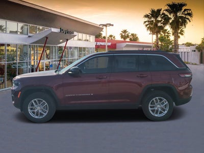 2025 Jeep Grand Cherokee Base