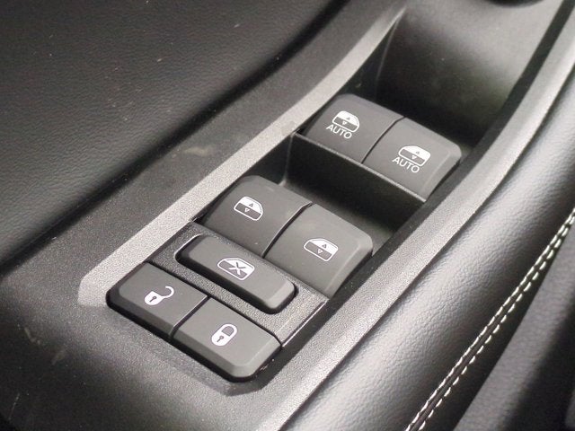 2025 Jeep Grand Cherokee Base