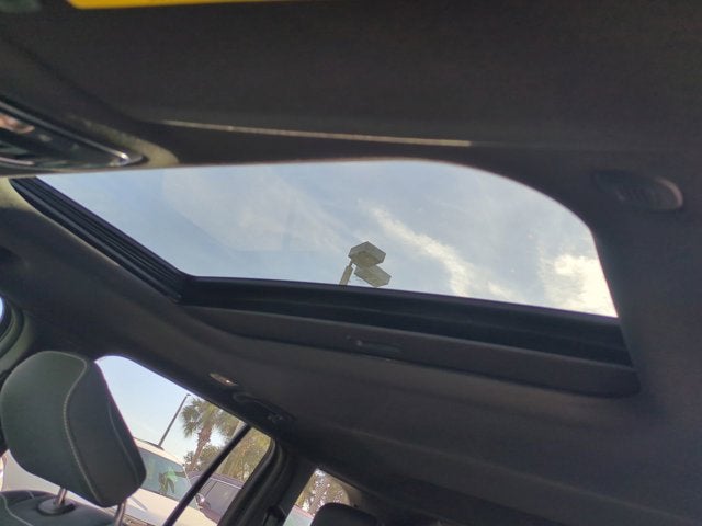 2025 Jeep Grand Cherokee Base