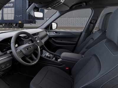 2026 Jeep Grand Cherokee Laredo