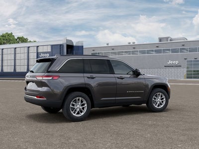2026 Jeep Grand Cherokee Base