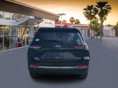 2025 Jeep Grand Cherokee Laredo X