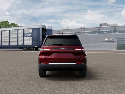 2026 Jeep Grand Cherokee Laredo