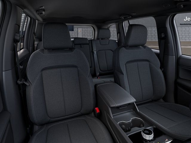 2026 Jeep Grand Cherokee Laredo X