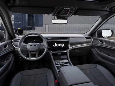 2026 Jeep Grand Cherokee Laredo Altitude