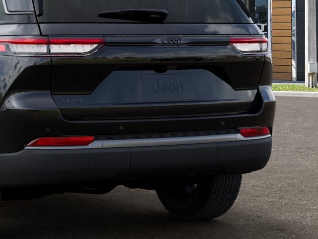 2027 Jeep Grand Cherokee Altitude