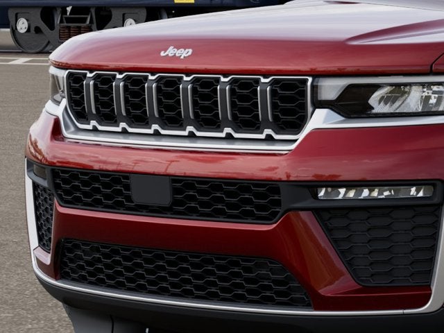 2026 Jeep Grand Cherokee Base