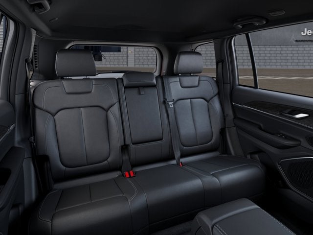 2026 Jeep Grand Cherokee Base