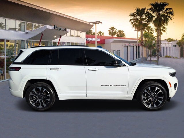 2022 Jeep Grand Cherokee Overland