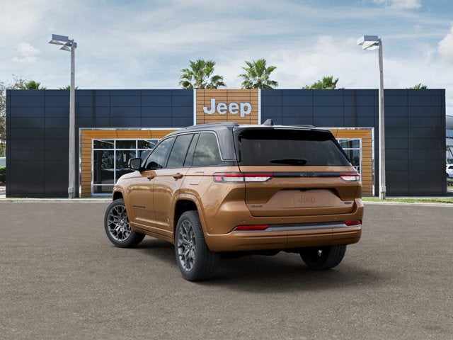 2026 Jeep Grand Cherokee Summit