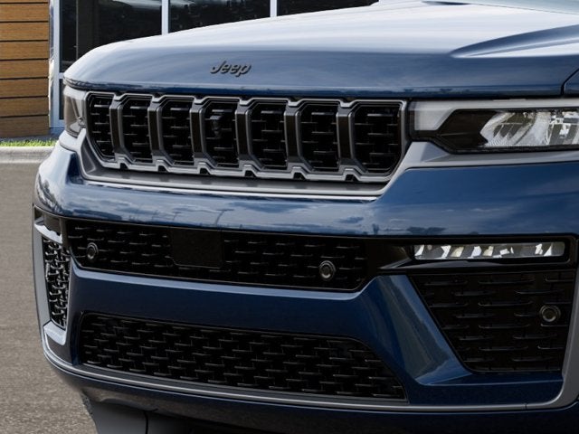 2027 Jeep Grand Cherokee Summit