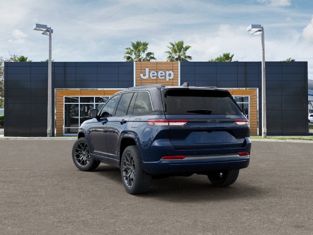 2027 Jeep Grand Cherokee Summit