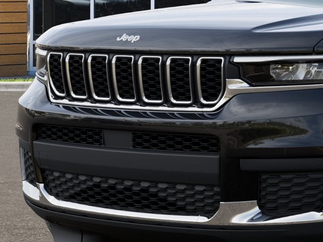 2027 Jeep Grand Cherokee L Base