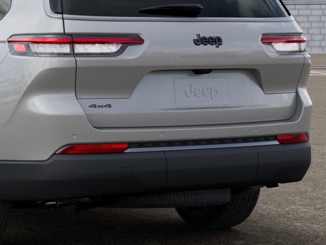 2026 Jeep Grand Cherokee L Laredo Altitude