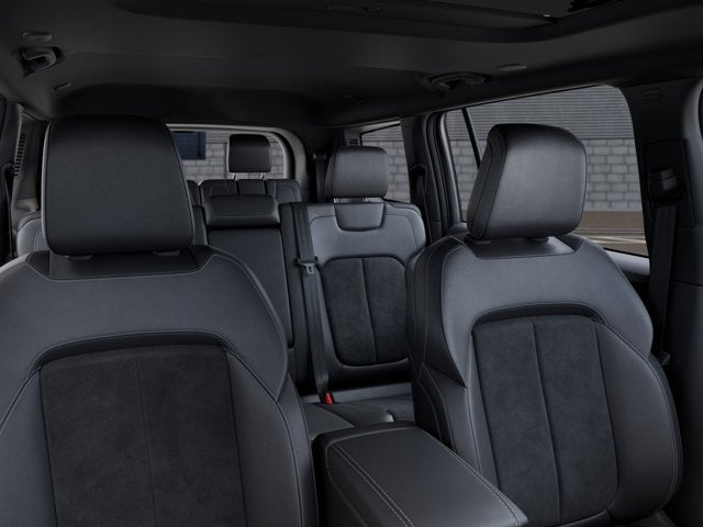 2026 Jeep Grand Cherokee L Laredo Altitude