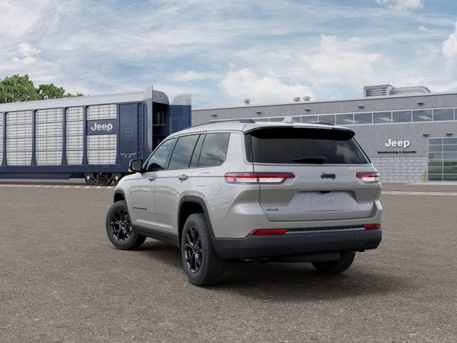 2026 Jeep Grand Cherokee L Laredo Altitude