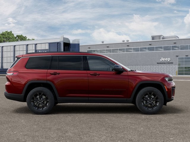 2026 Jeep Grand Cherokee L Laredo Altitude