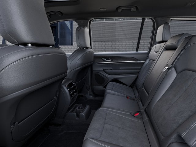 2026 Jeep Grand Cherokee L Laredo Altitude