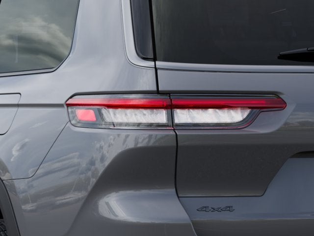 2027 Jeep Grand Cherokee L Base
