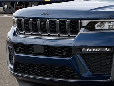 2027 Jeep Grand Cherokee L Base